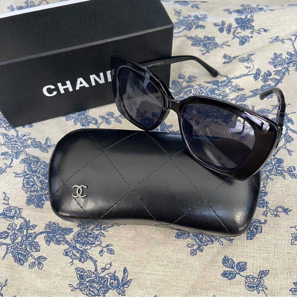 CHANEL Square Sunglasses